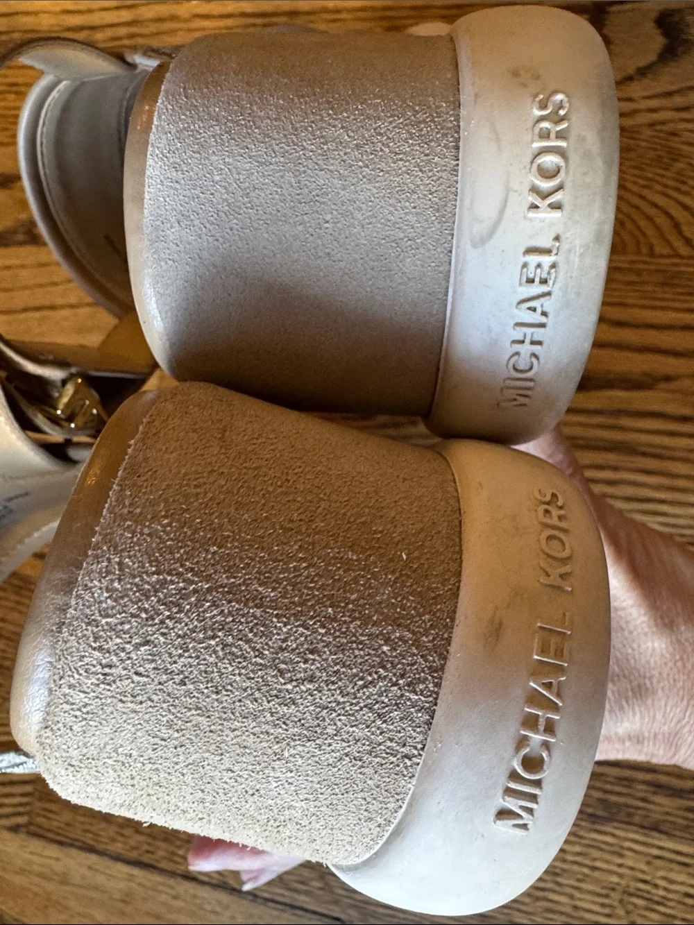 Michael Kors Presley Platform Sandal Tan Silver Glitter Sz 6